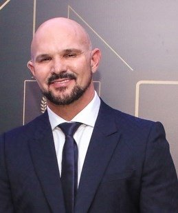 Dr. Carlos Casagrande