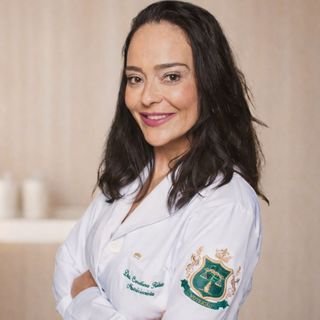 Dra. Carolina Ribas