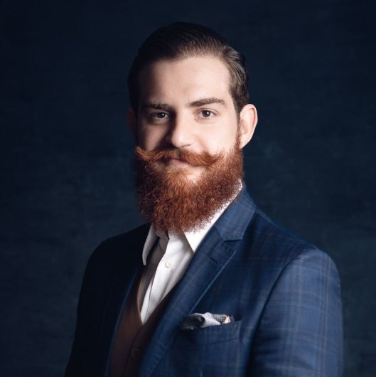 Dr. Bernardo Busanello