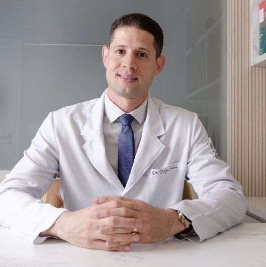 Dr. Tiago Falci