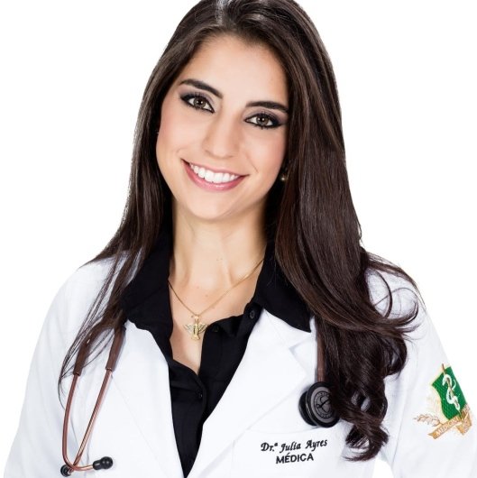 Dra. Julia Ayres da Motta Teodoro