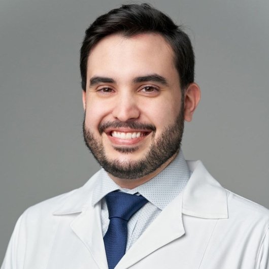 Dr. Felipe Toscano Lins de Menezes
