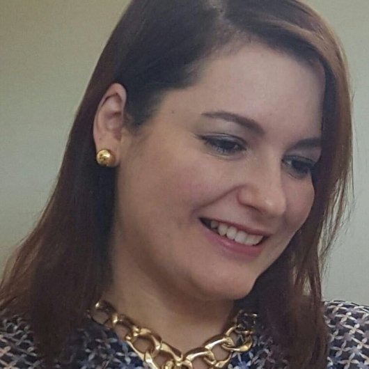 Dra. Lúcia Coelho Garcia Pereira