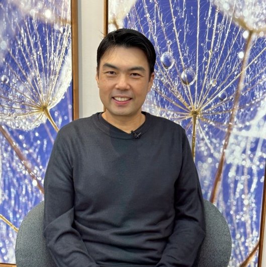 Dr. Gustavo Kurachi
