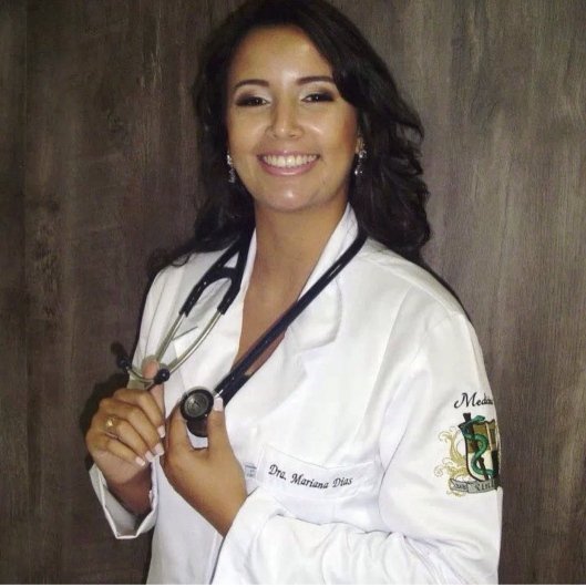 Dra. Mariana Dias Santiago