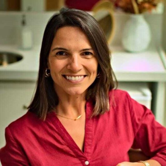 Dra. Viviane Rodrigues
