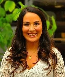 Dra. Aline Quintal