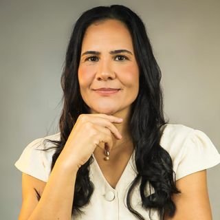 Dra. Scheila Almeida