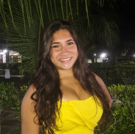 Dra. Sarah Terto dos Santos