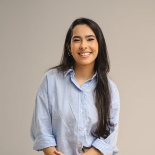 Dra. Maria Bianca Teixeira Silva de Matos