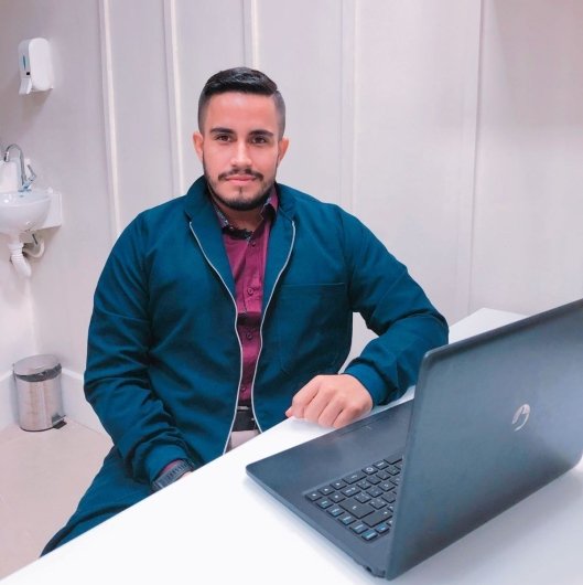 Dr. Victor Nogueira