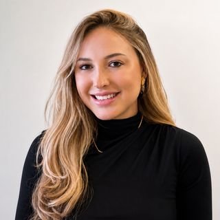 Dra. Brenda Coelho de Souza Setti