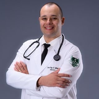 Dr. Victor Hugo Fernandes Alcantara