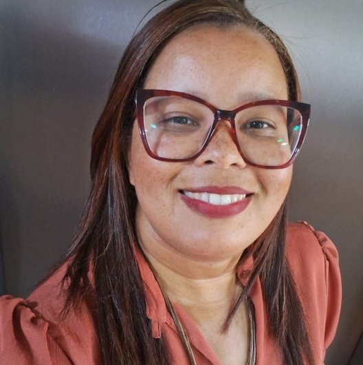 Dra. Heronildes Santos