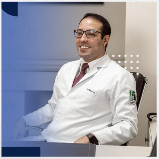 Dr. Breno Alves de Souza Vaz