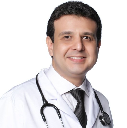 Dr. Carlos Roberto Mota Moura