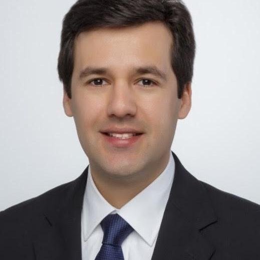 Dr. Rafael Torres Brum