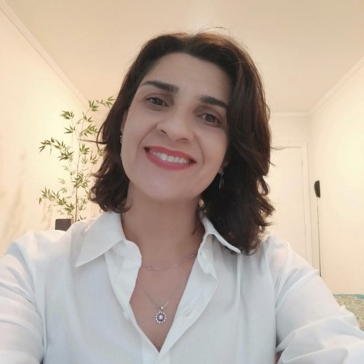 Prof. Juliana Helena Faria
