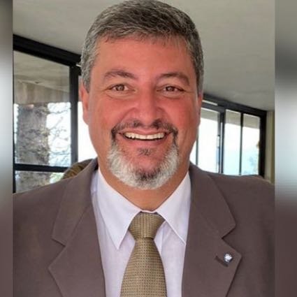 Dr. André Luís Soares