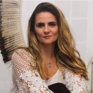 Dra. Claudia Puntel