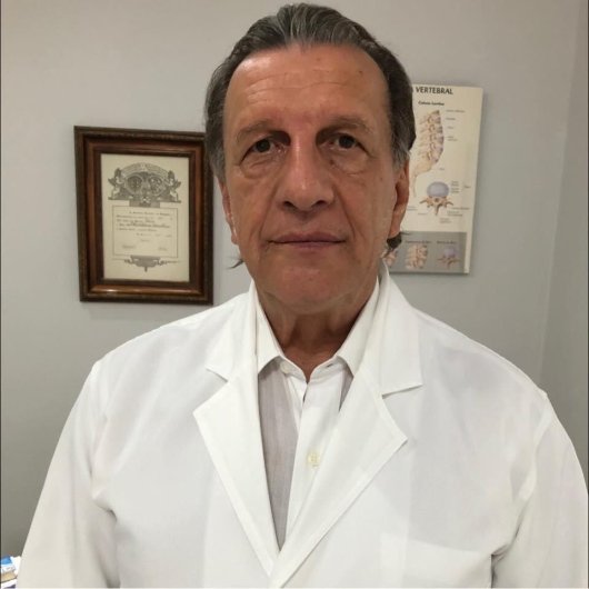 Dr. Carlos Eduardo Saboia Gomes