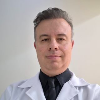 Dr. Cesar Pacheco Guedes