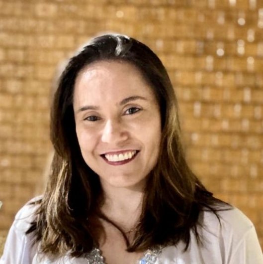 Dra. Danielle Alves Tavares