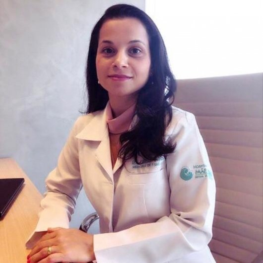 Dra. Flavia de Queiroz Correa Menegotto
