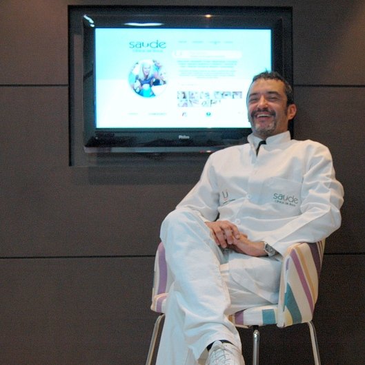 Dr. Paulo F C Coutinho