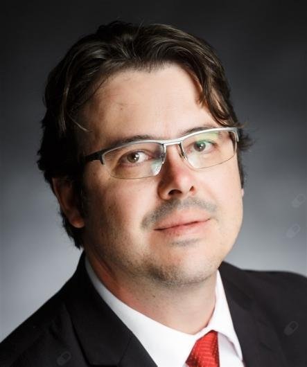 Dr. André Medeiros