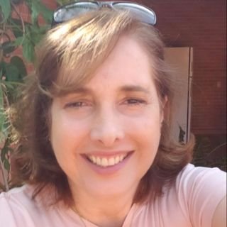Dra. Márcia Cristina Nunes Paoli Costa