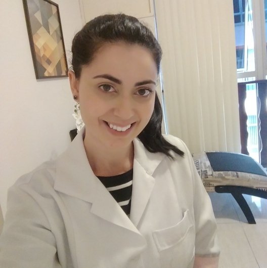 Dra. Ivanna Monteiro Gambini