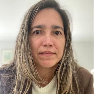 Dra. Karina Vieira De Melo