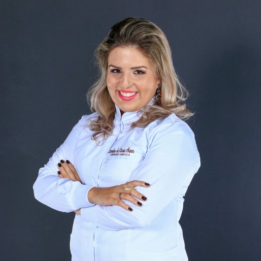 Dra. Caroline de Cássia Nunes