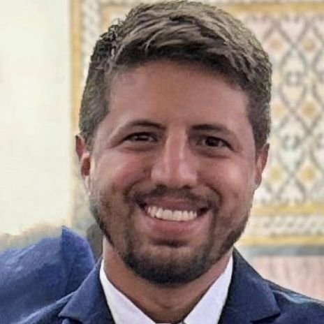Dr. Breno Carvalho