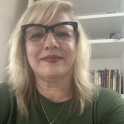Dra. Vanilsa Dias dos S. Carvalho