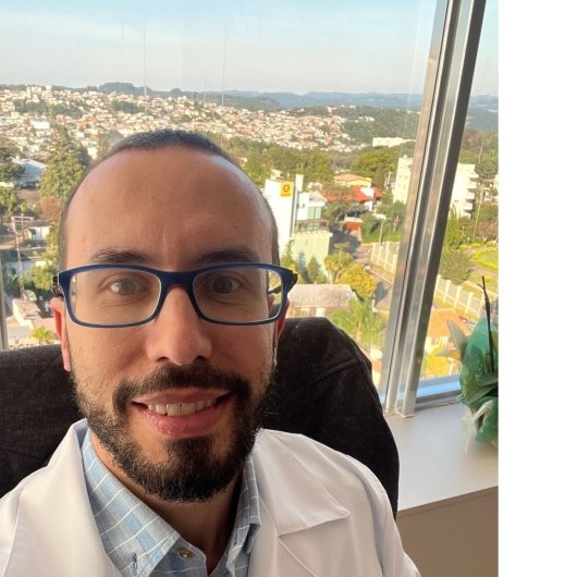 Dr. Fernando Jahn da Silva Abreu
