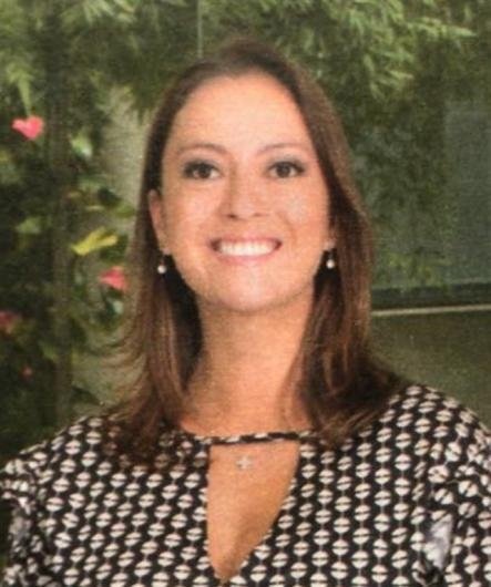 Dra. Karen Gerencer Fino