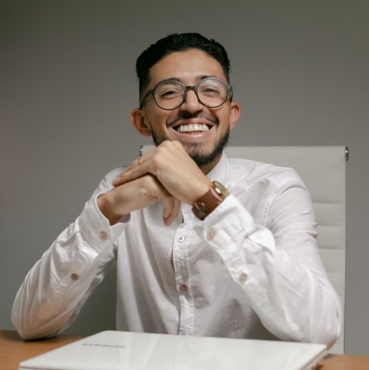 Dr. Gabriel Campos