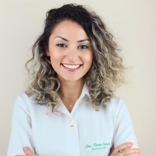 Dra. Karina Custtodio