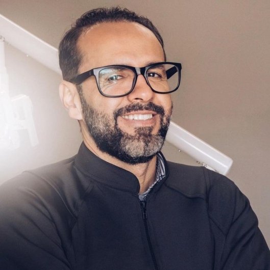 Dr. Frank Melo