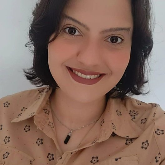 Dra. Bruna Soares Ribeiro