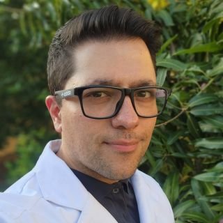 Dr. Bruno Landgren