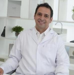 Dr. Cristiano Trindade de Andrade