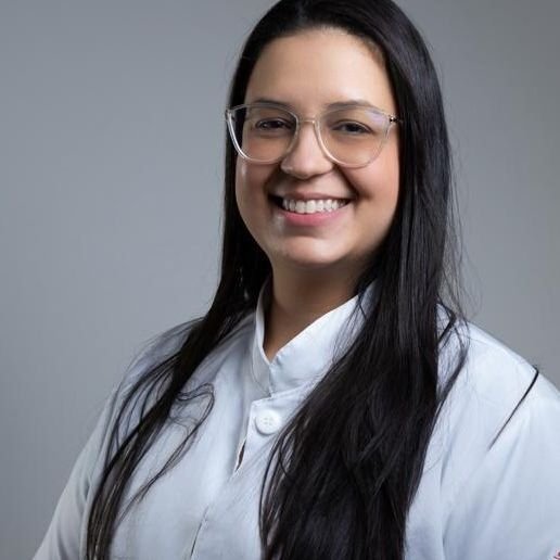 Dra. Danielli Velasco da Penha Martins