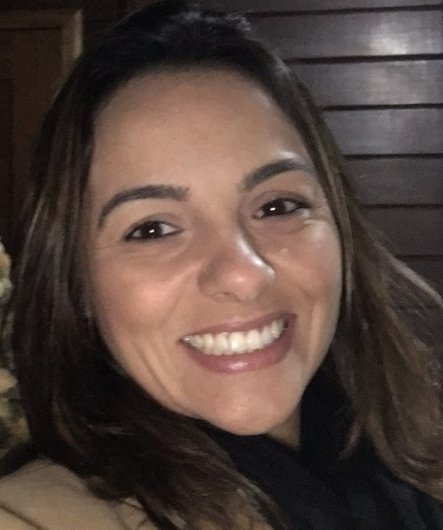 Dra. Flávia Belêsa