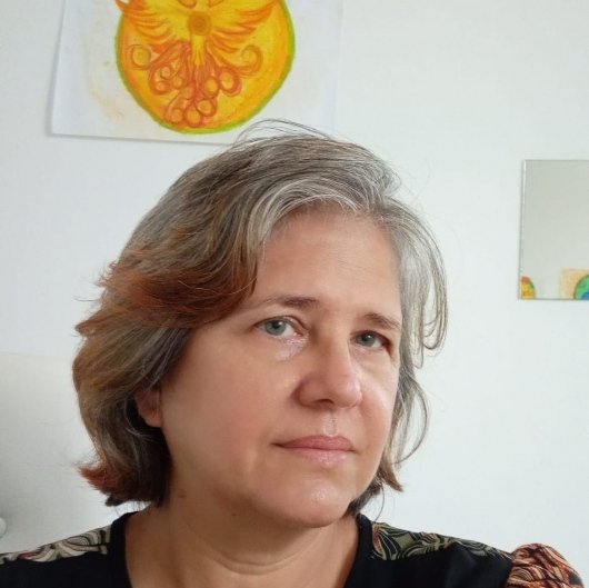 Kátia Goretti Carvalho Veloso