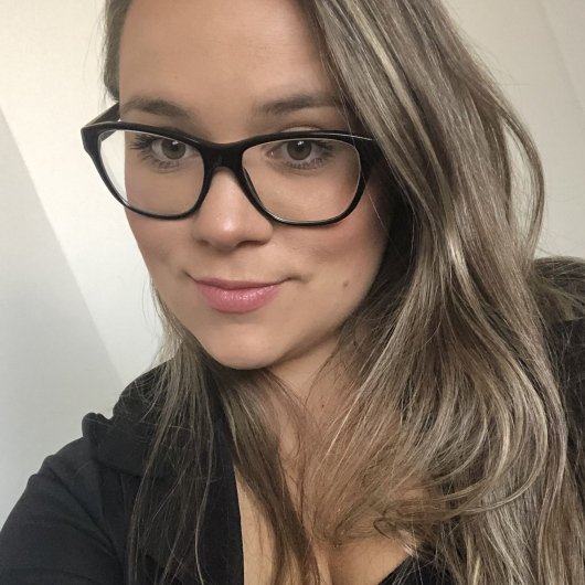Dra. Mariana Stinieski