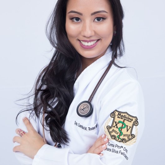 Dra. Camila Mayume Tostes Nishi