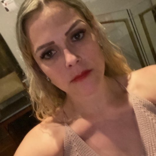 Dra. Naiana Paula Dutra de Faria